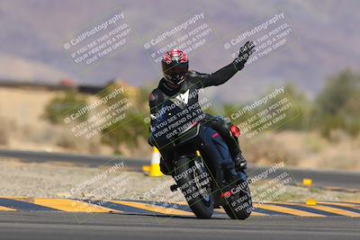 media/Nov-06-2023-Moto Forza (Mon) [[ce023d0744]]/3-Intermediate Group/Session 3 (Turn 5)/